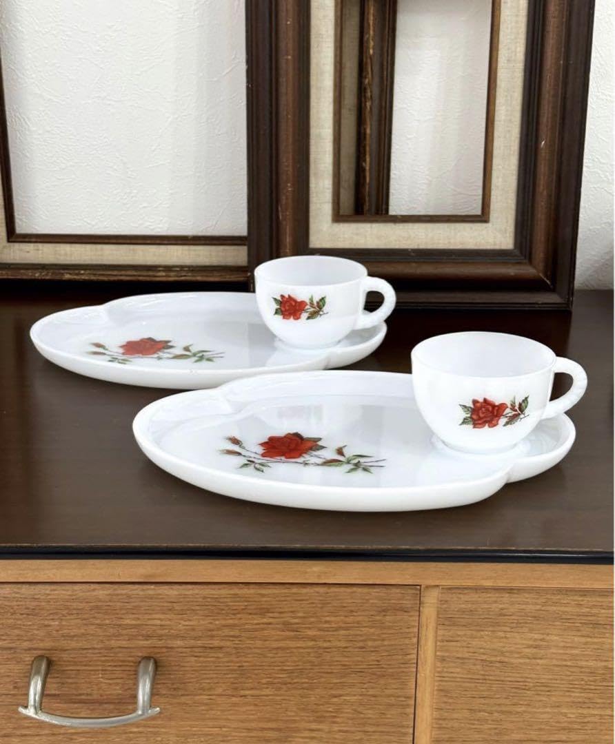 美品 アメリカンビンテージ ミルクガラス フェデラル社 スナックセット